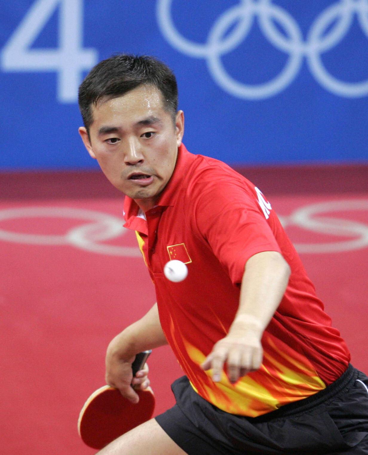 孔令辉为他疯狂 他创造了乒乓球史上最经典的逆转